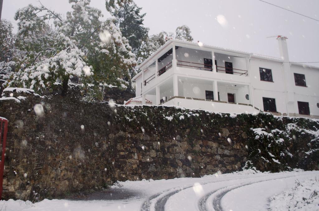 Casa Cerro Da Correia Guest House Manteigas Exterior photo